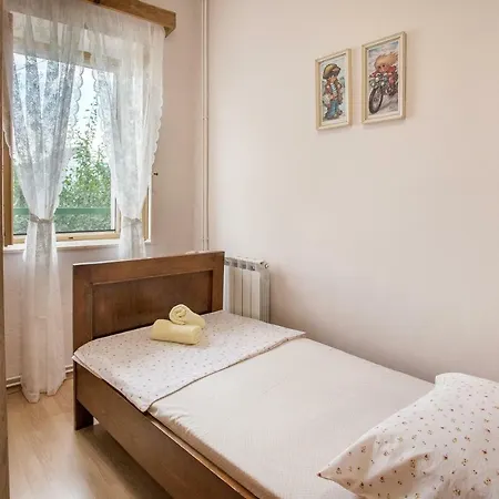 Vakantiehuis Village Kamenica